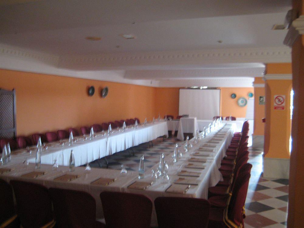 Hotel Toruno Del Rocio إل روثيو المظهر الخارجي الصورة