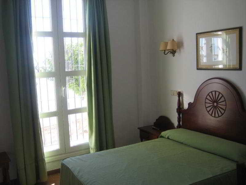 Hotel Toruno Del Rocio إل روثيو المظهر الخارجي الصورة
